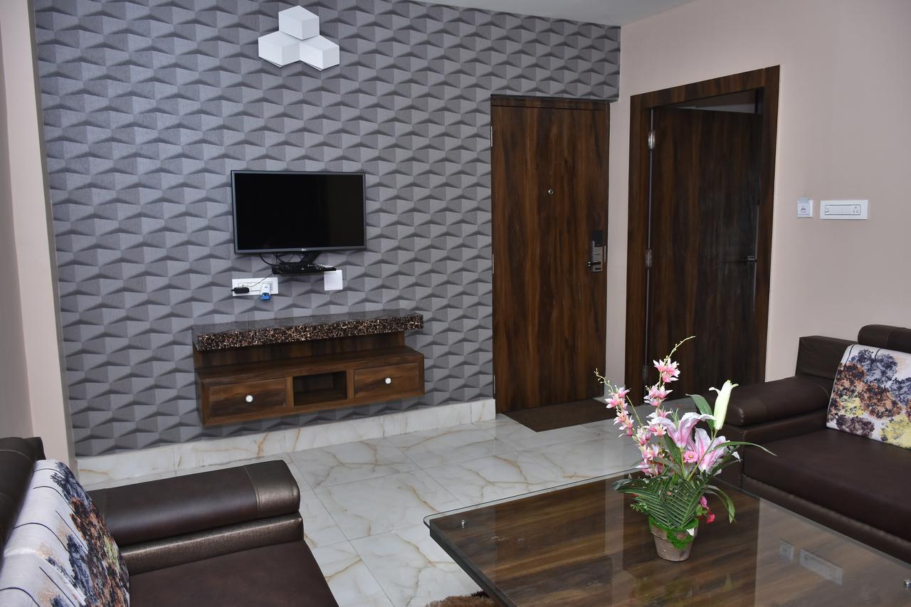 Hotel Daftari Palace Kishanganj エクステリア 写真